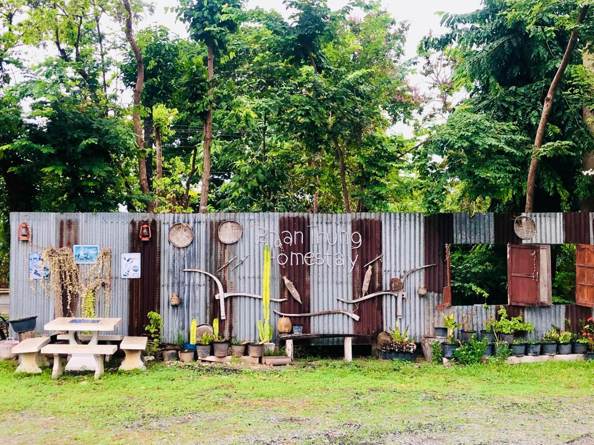 Baan Thung Home Stay Prasat Buitenkant foto