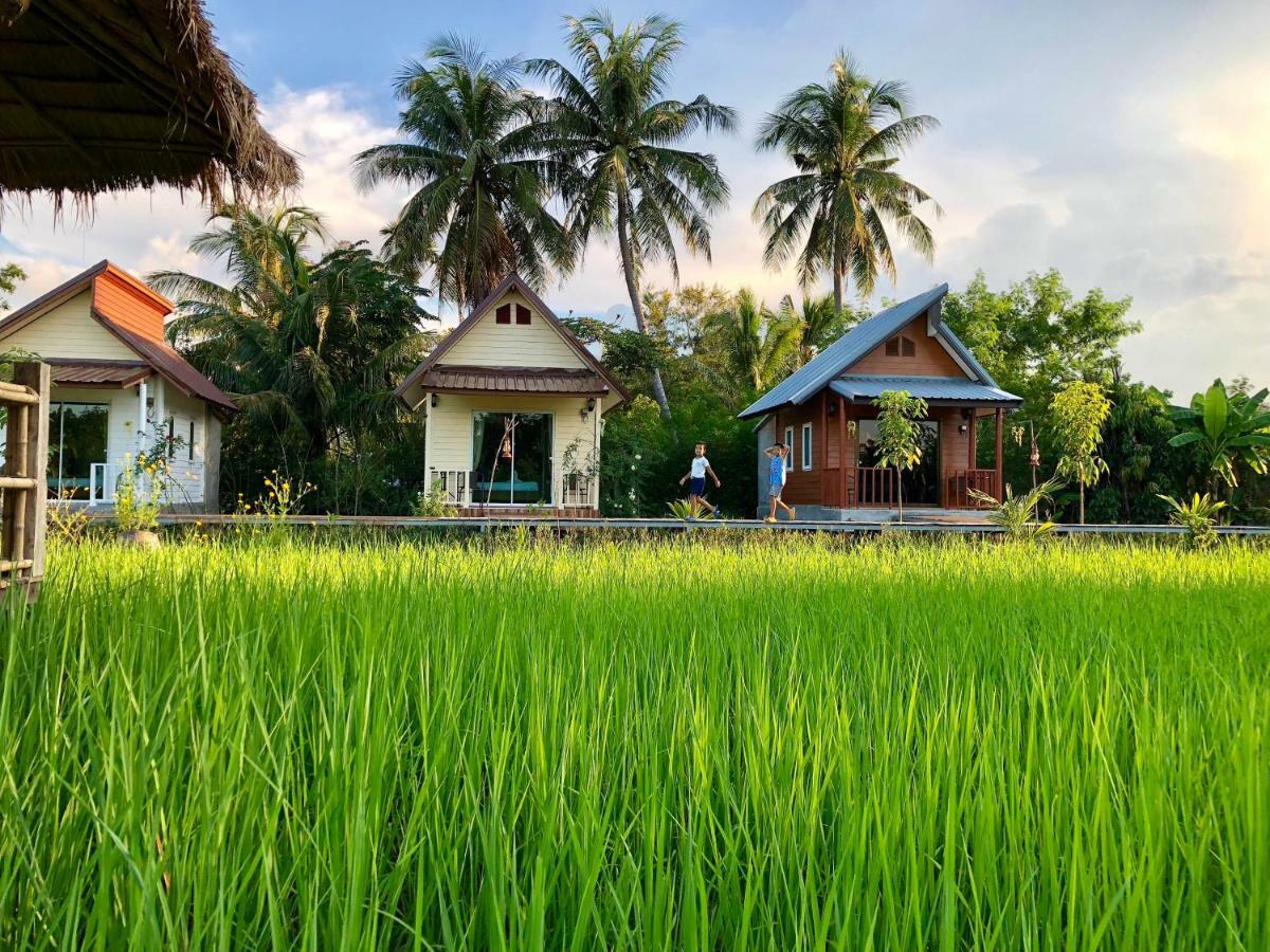 Baan Thung Home Stay Prasat Buitenkant foto